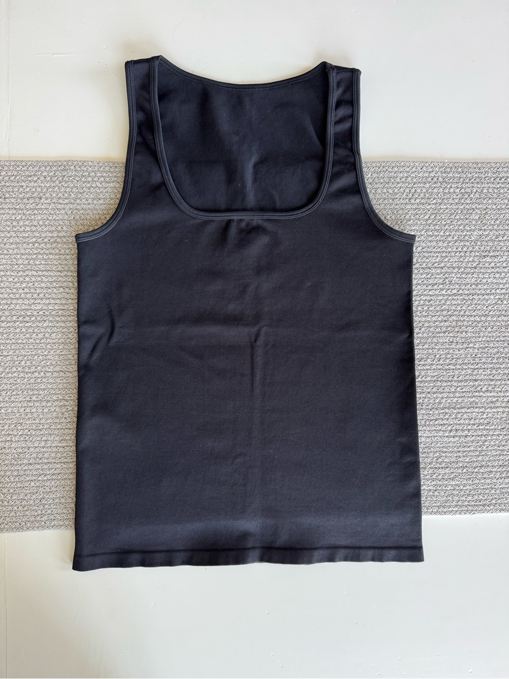 Amazon Black Square Neck Heavyweight Stretch Nylon Tank Top Sz Large